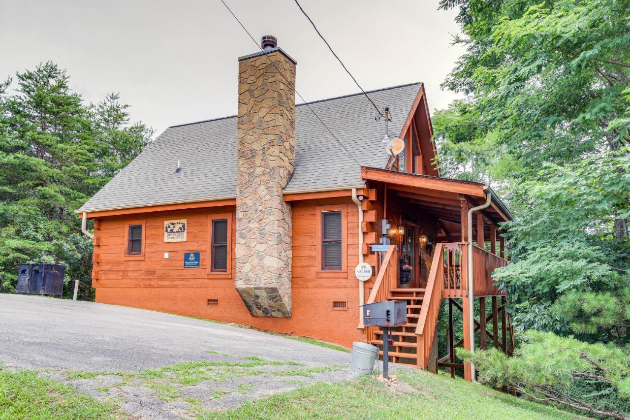 Sevierville Cabin With Wraparound Deck And Lake Access Kültér fotó