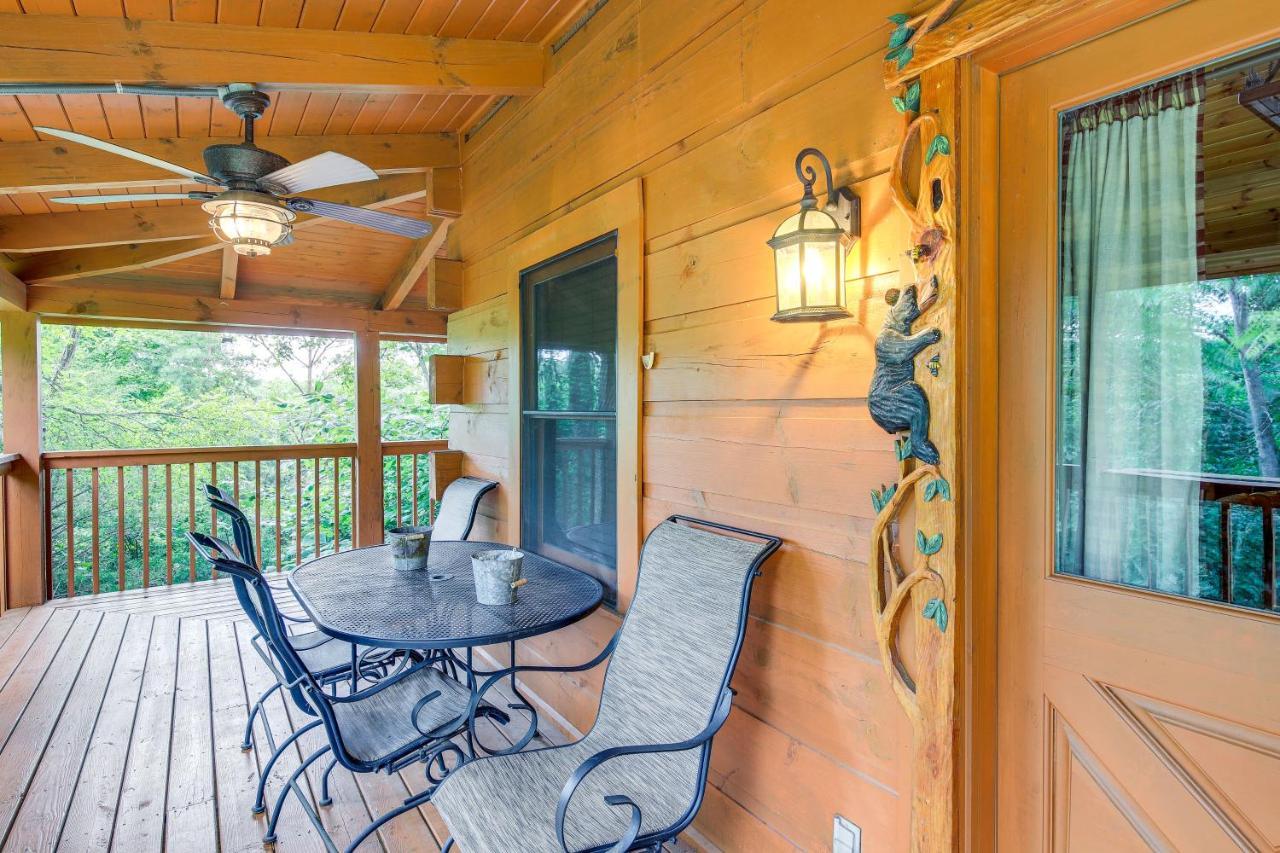 Sevierville Cabin With Wraparound Deck And Lake Access Kültér fotó